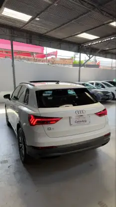 AUDI-Q3-2021