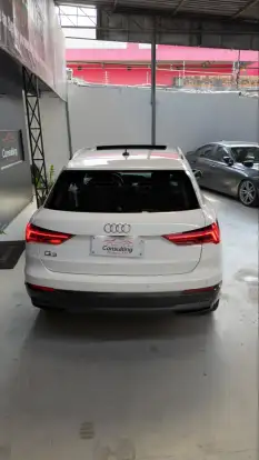 AUDI-Q3-2021