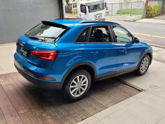AUDI-Q3-2017