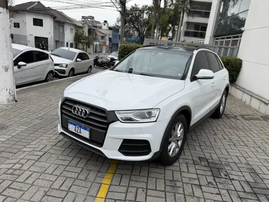 AUDI-Q3-2016