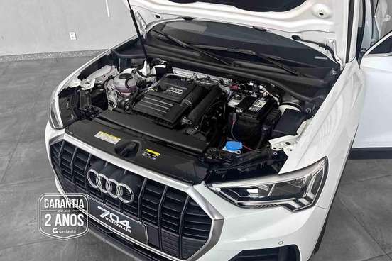 AUDI-Q3-2020