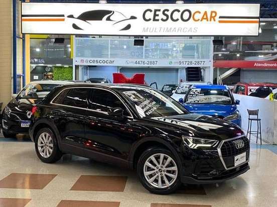 AUDI-Q3-2021