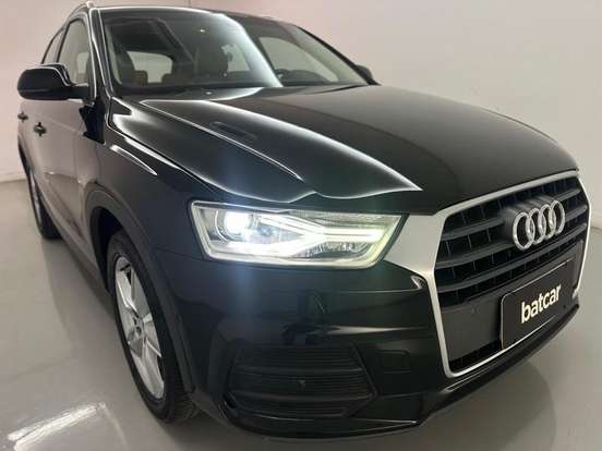 AUDI-Q3-2018