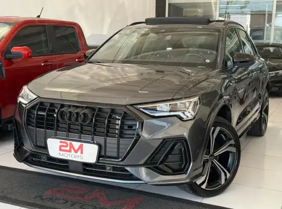 AUDI-Q3-2024