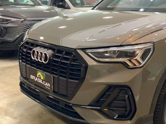 AUDI-Q3-2.0 40 TFSI GASOLINA PERFORMANCE BLACK QUATTRO TIPTRONIC AUDI-Q3-2022