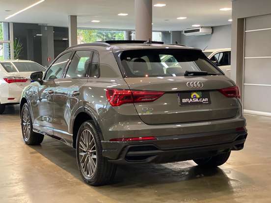 AUDI-Q3-2.0 40 TFSI GASOLINA PERFORMANCE BLACK QUATTRO TIPTRONIC AUDI-Q3-2022