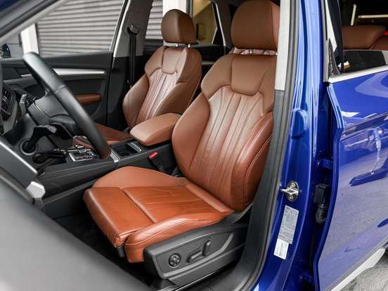 AUDI-Q5-2021