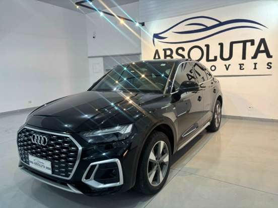 AUDI-Q5-2021