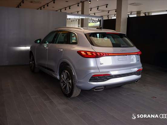 AUDI-Q5-2.0 TFSI GASOLINA DYNAMIC QUATTRO S TRONIC AUDI-Q5-2026