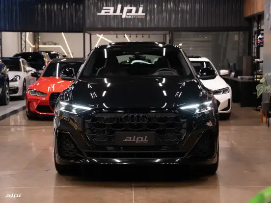 AUDI-Q8-3.0 TFSI GASOLINA PERFORMANCE BLACK QUATTRO TIPTRONIC AUDI-Q8-2024