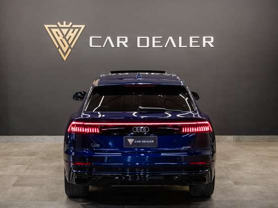 AUDI-Q8-3.0 TFSI GASOLINA PERFORMANCE BLACK QUATTRO TIPTRONIC AUDI-Q8-2020