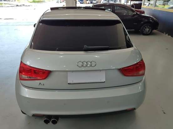 AUDI-A1-1.4 TFSI ATTRACTION 16V 122CV GASOLINA 2P AUTOMÁTICO AUDI-A1-2011