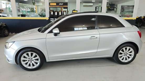 AUDI-A1-2011