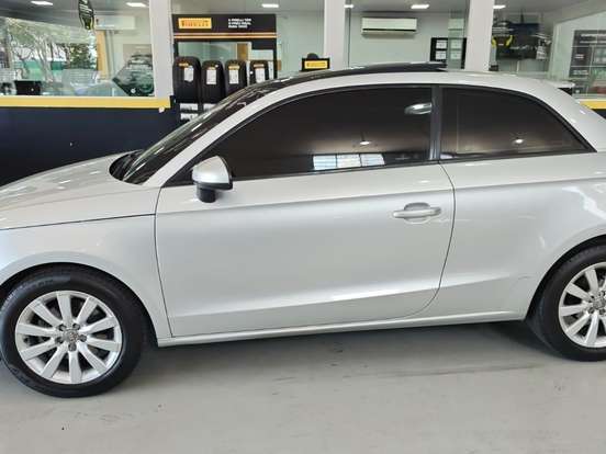 AUDI-A1-1.4 TFSI ATTRACTION 16V 122CV GASOLINA 2P AUTOMÁTICO AUDI-A1-2011