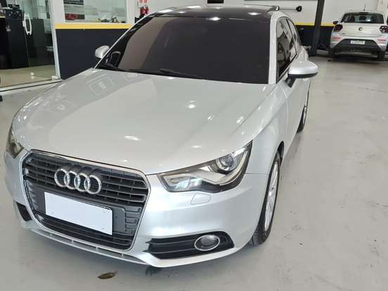 AUDI-A1-1.4 TFSI ATTRACTION 16V 122CV GASOLINA 2P AUTOMÁTICO AUDI-A1-2011