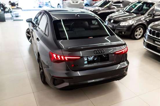 AUDI-A3-2022