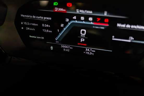 AUDI-A3-2022