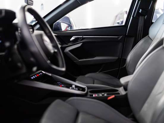 AUDI-A3-2.0 40 TFSI MHEV SEDAN PERFORMANCE BLACK S-TRONIC AUDI-A3-2022