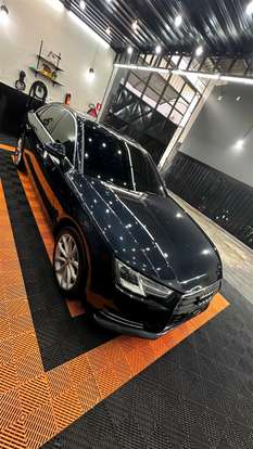 AUDI-A4-2018