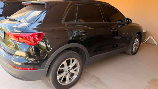 AUDI-Q3-2024