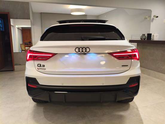 AUDI-Q3-2.0 40 TFSI GASOLINA SPORTBACK PERFORMANCE BLACK PLUS QUATTRO TIPTRONIC AUDI-Q3-2024
