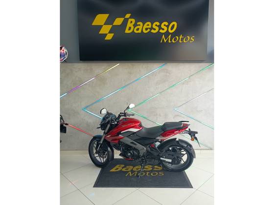 BAJAJ DOMINAR NS160 