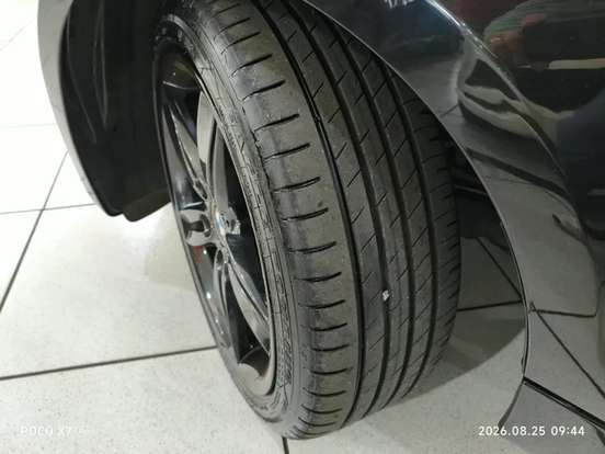 BMW-130i-3.0 SPORT HATCH 24V GASOLINA 4P AUTOMÁTICO BMW-130i-2010