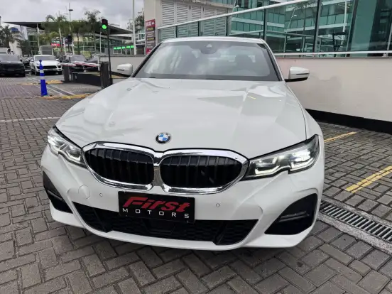 BMW-320i-2.0 16V TURBO FLEX M SPORT AUTOMÁTICO BMW-320i-2022