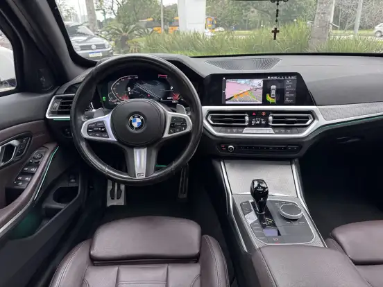 BMW-320i-2.0 16V TURBO FLEX M SPORT AUTOMÁTICO BMW-320i-2022