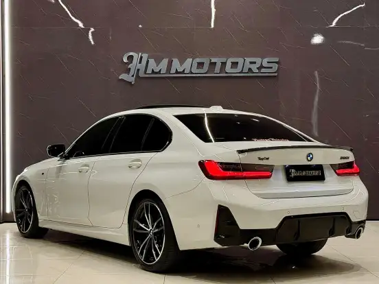 BMW-320i-2.0 16V TURBO FLEX M SPORT AUTOMÁTICO BMW-320i-2023