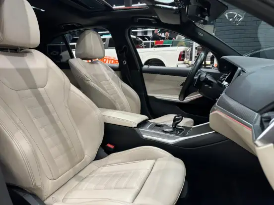 BMW-320i-2.0 16V TURBO FLEX M SPORT AUTOMÁTICO BMW-320i-2022