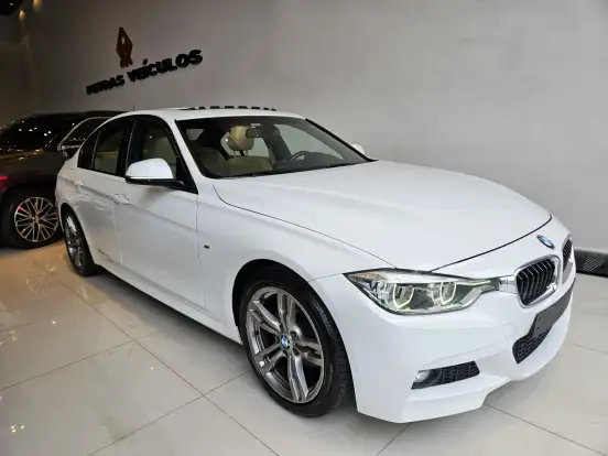 BMW-320i-2017