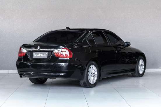 BMW-320i-2.0 16V GASOLINA 4P AUTOMÁTICO BMW-320i-2007