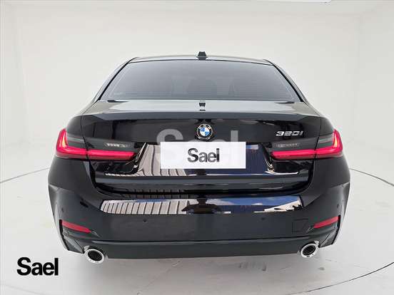BMW-320i-2025