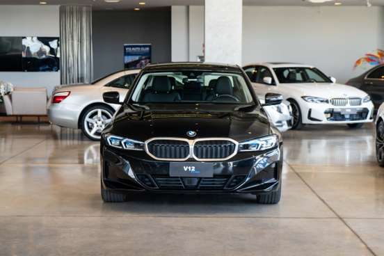 BMW-320i-2024