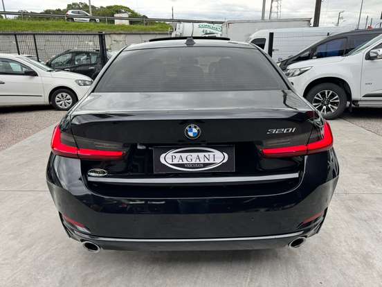 BMW-320i-2.0 16V TURBO FLEX SPORT GP AUTOMÁTICO BMW-320i-2022