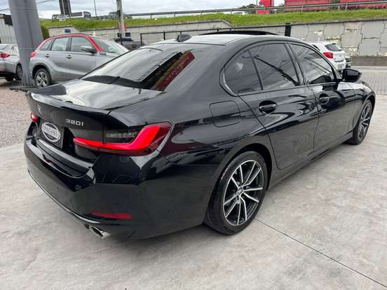 BMW-320i-2.0 16V TURBO FLEX SPORT GP AUTOMÁTICO BMW-320i-2022