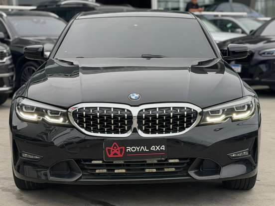 BMW-320i-2.0 16V TURBO GASOLINA GP AUTOMÁTICO BMW-320i-2020
