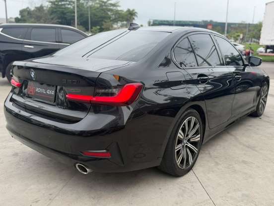 BMW-320i-2.0 16V TURBO GASOLINA GP AUTOMÁTICO BMW-320i-2020