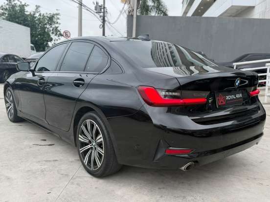 BMW-320i-2.0 16V TURBO GASOLINA GP AUTOMÁTICO BMW-320i-2020