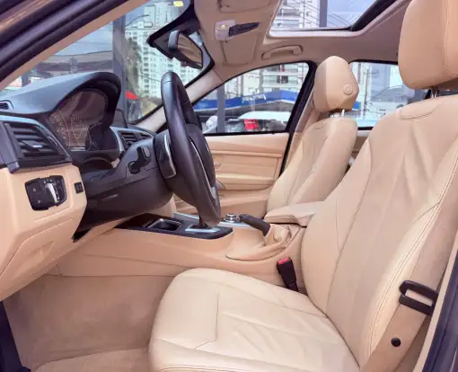 BMW-328i-2013