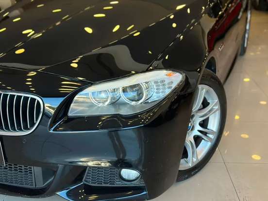 BMW-535i-3.0 SEDAN 6 CILINDROS 24V TURBO GASOLINA 4P AUTOMÁTICO BMW-535i-2011