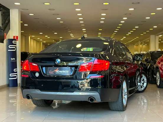 BMW-535i-2011