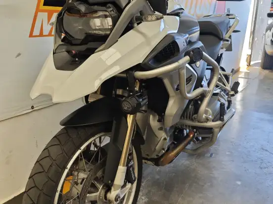 BMW-R 1200 GS PREMIUM BMW-R 1200 GS PREMIUM-2017