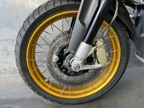 BMW-R 1250 GS ADVENTURE PREMIUM-2023