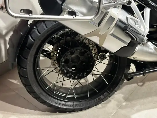 BMW-R 1250 GS ADVENTURE TRIPLE BLACK-2023