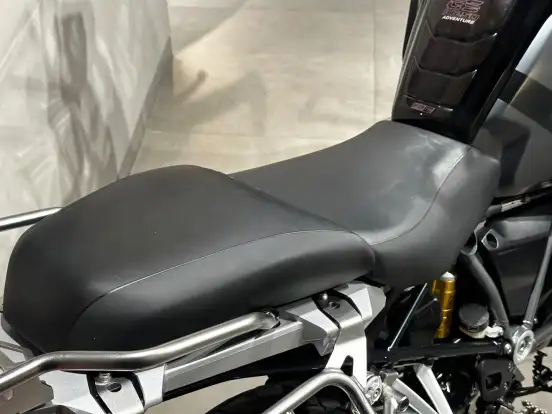 BMW-R 1250 GS ADVENTURE TRIPLE BLACK-2023