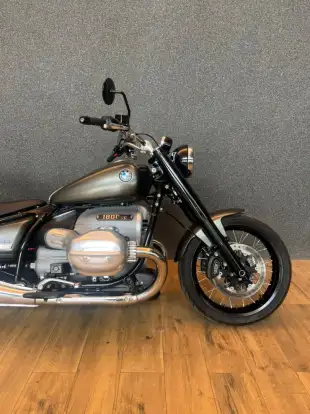 BMW-R 18-2023