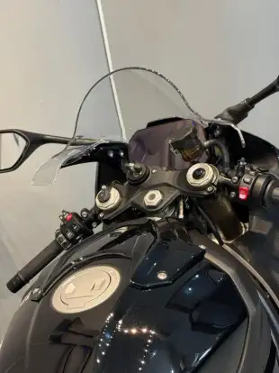 BMW-S 1000 RR-2024