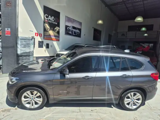 BMW-X1-2.0 16V TURBO ACTIVEFLEX SDRIVE20I 4P AUTOMÁTICO BMW-X1-2017